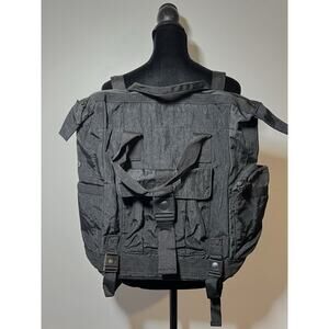 Tommy Bahama EUC Black Nylon Convertible Backpack Messenger Bag Commute Travel